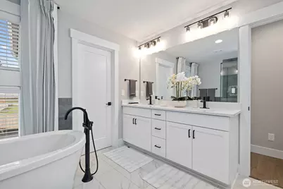 13031 75th Place S, Seattle, WA 98178 - Photo 18