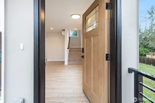 12531 25th Ave NE, Seattle, WA 98125 - Photo 6