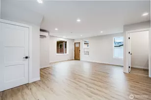 12531 25th Ave NE, Seattle, WA 98125 - Photo 10