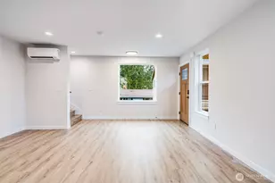 12531 25th Ave NE, Seattle, WA 98125 - Photo 8