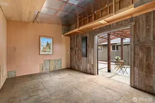 906 Redmond Ave NE, Renton, WA 98056 - Photo 18