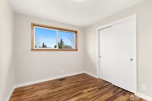 906 Redmond Ave NE, Renton, WA 98056 - Photo 16