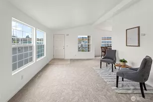 10526 60th St Ct E, Puyallup, WA 98372 - Photo 6