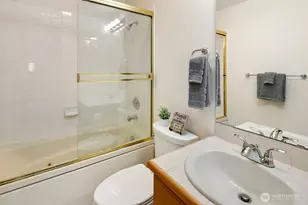 1707 NW 59th St, Seattle, WA 98107 - Photo 20