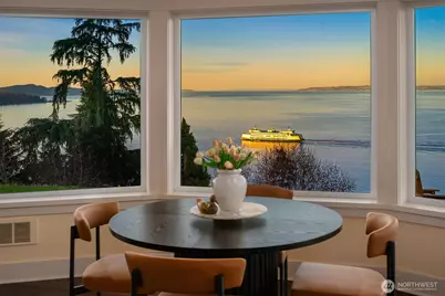 10628 SW Cowan Road, Vashon, WA 98070 - Photo 8