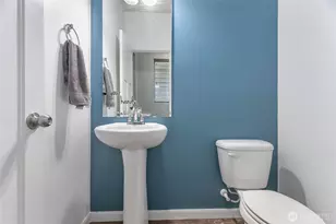 716 Brookstone St, Mount Vernon, WA 98273 - Photo 4