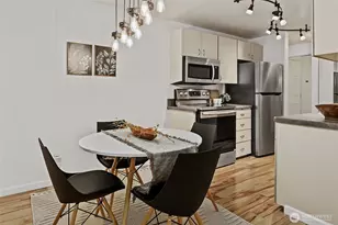 10501 8th Ave NE, Seattle, WA 98125 - Photo 8