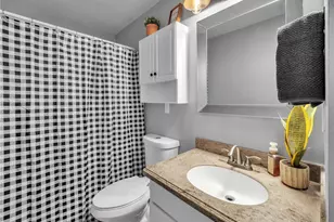 22423 SE 321st St, Kent, WA 98042 - Photo 16