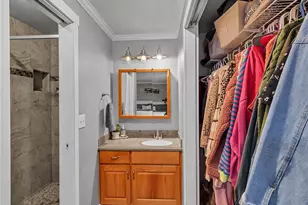 22423 SE 321st St, Kent, WA 98042 - Photo 14