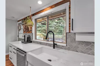 22423 SE 321st Street, Kent, WA 98042 - Photo 10