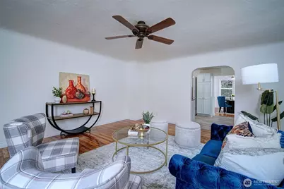 10633 21st Avenue SW, Seattle, WA 98146 - Photo 4