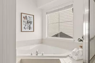 12025 89th Pl NE, Kirkland, WA 98034 - Photo 18