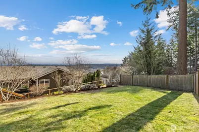 12025 89th Place NE, Kirkland, WA 98034 - Photo 32