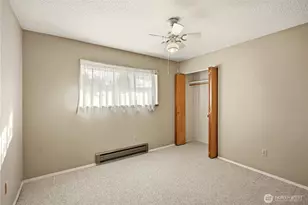 708 Marion Ln SE, Puyallup, WA 98372 - Photo 8