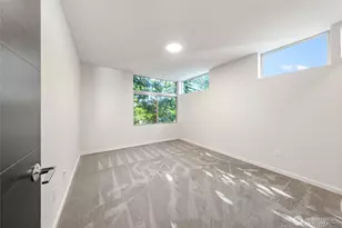 2035 NW 65th St, Seattle, WA 98117 - Photo 32