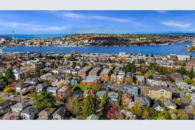 2333 Federal Avenue E, Seattle, WA 98102 - Photo 38