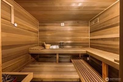 2333 Federal Avenue E, Seattle, WA 98102 - Photo 32