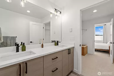 4203 SW Raymond Street, Seattle, WA 98136 - Photo 22