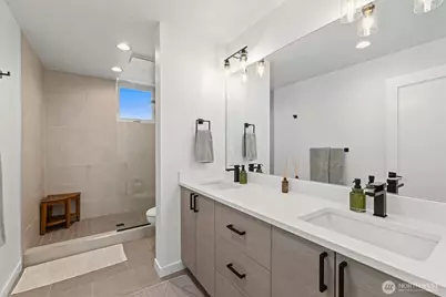 4203 SW Raymond Street, Seattle, WA 98136 - Photo 20