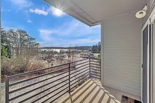 6100 NE 181st St, Kenmore, WA 98028 - Photo 4