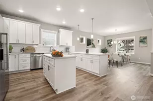 3642 22nd Ave NE, Olympia, WA 98506 - Photo 4