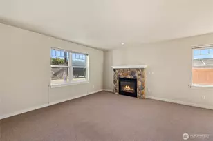 306 S Main St, Coupeville, WA 98239 - Photo 6