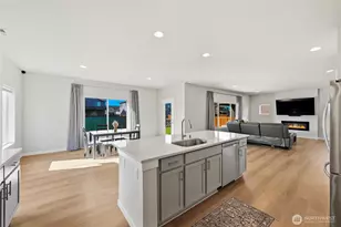 267 Hovey St, Buckley, WA 98321 - Photo 10