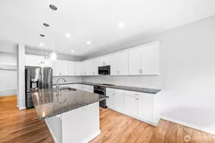 9048 Aster St SE, Tumwater, WA 98501 - Photo 8