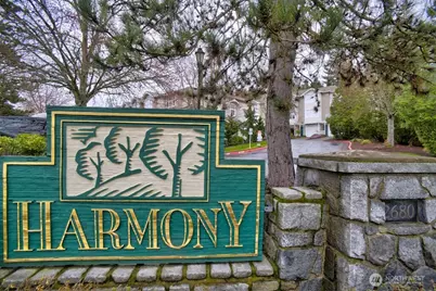 2680 139th Avenue SE #40, Bellevue, WA 98005 - Photo 2