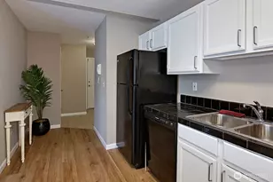 2117 N 107th St, Seattle, WA 98133 - Photo 12