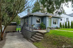 10026 4th Ave SW, Seattle, WA 98146 - Photo 2