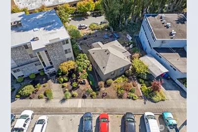 2600 -2626 Thorndyke Avenue W, Seattle, WA 98119 - Photo 12