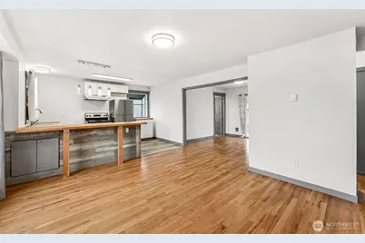 1908 13th Avenue NW, Puyallup, WA 98371 - Photo 4