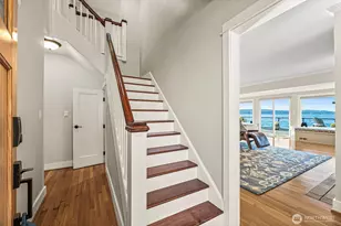 1816 Day Island Blvd W, University Place, WA 98466 - Photo 4