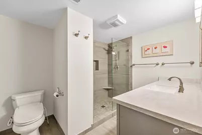 1816 Day Island Boulevard W, University Place, WA 98466 - Photo 16