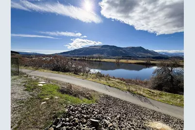 486 Hammond Lane, Rock Island, WA 98850 - Photo 10