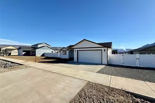 64 Juanita Way, Malaga, WA 98828 - Photo 4