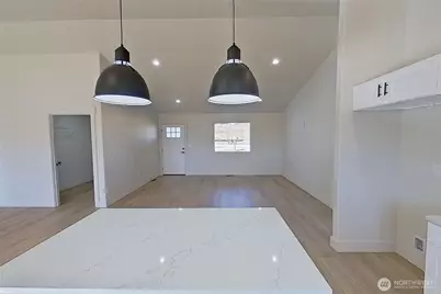 64 Juanita Way, Malaga, WA 98828 - Photo 8