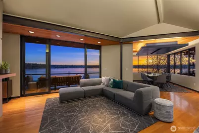 7703 W Mercer Way, Mercer Island, WA 98040 - Photo 6