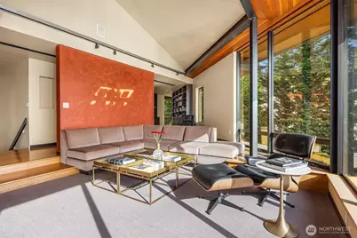 7703 W Mercer Way, Mercer Island, WA 98040 - Photo 16