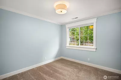 1829 244th Avenue SE, Sammamish, WA 98075 - Photo 22