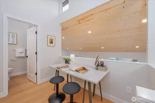 11740 Phinney Ave N, Seattle, WA 98133 - Photo 14