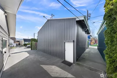 911 Virginia Street, Bellingham, WA 98225 - Photo 28