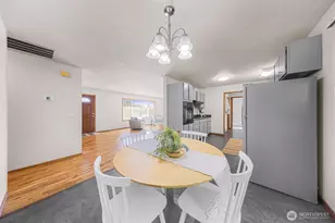 911 Virginia St, Bellingham, WA 98225 - Photo 10