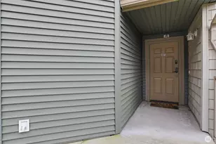 21507 42nd Ave S, SeaTac, WA 98198 - Photo 2