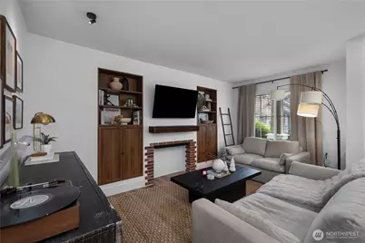 5805 SE Pennsylvania St, Lacey, WA 98513 - Photo 8