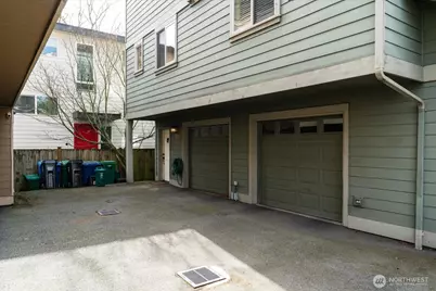 2005 NW 59th Street, Seattle, WA 98107 - Photo 4