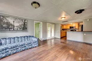 1065 9th St, Washougal, WA 98671 - Photo 6