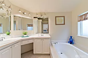 27411 218th Ln SE, Maple Valley, WA 98038 - Photo 18