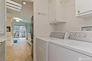 27411 218th Ln SE, Maple Valley, WA 98038 - Photo 24